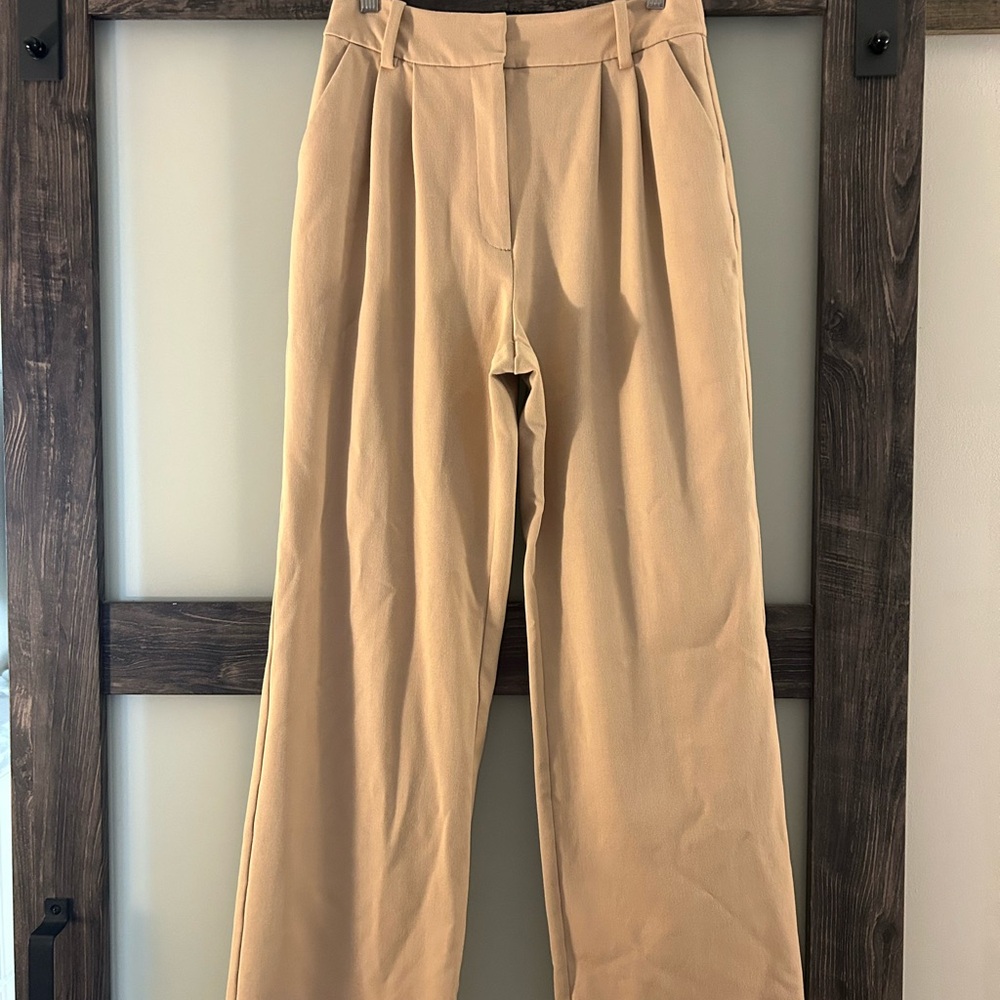 Favorite Daughter Wide-Leg Pleated Chinos in Beige Tan